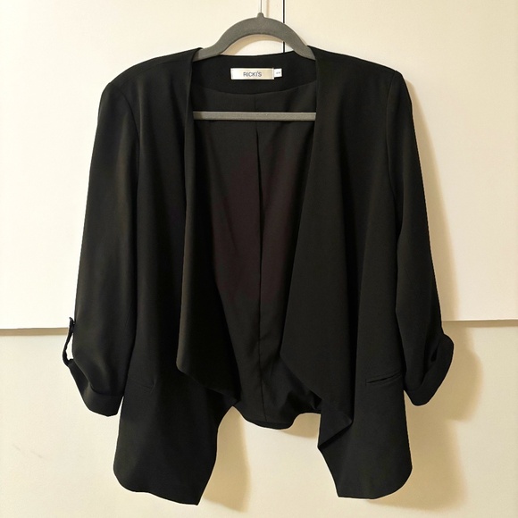 Ricki's Black Blazer with 3/4 Length Sleeves EUC - Picture 1 of 4